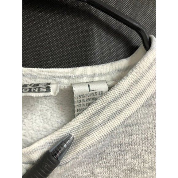 Vintage 80’s- Gitano Gray and Cream, pink trim sweatshirt - Picture 3 of 5